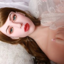 Реалистичная секс кукла Элисия с голосом и подогревом